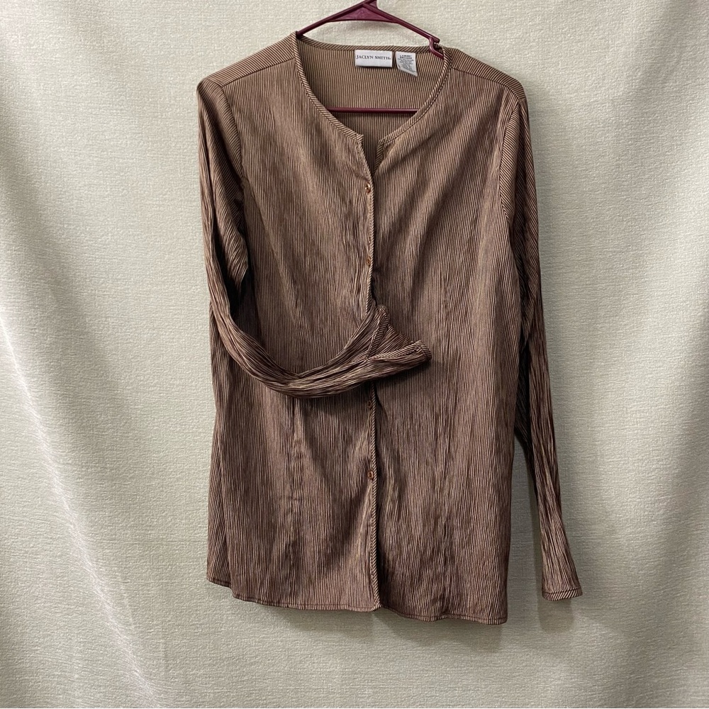 Jaclyn Smith Brown Seersucker Button Down Shirt